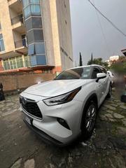 Toyota Highlander 2023 White for sale