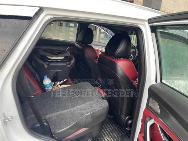 Jetour X70 Plus 2022 White