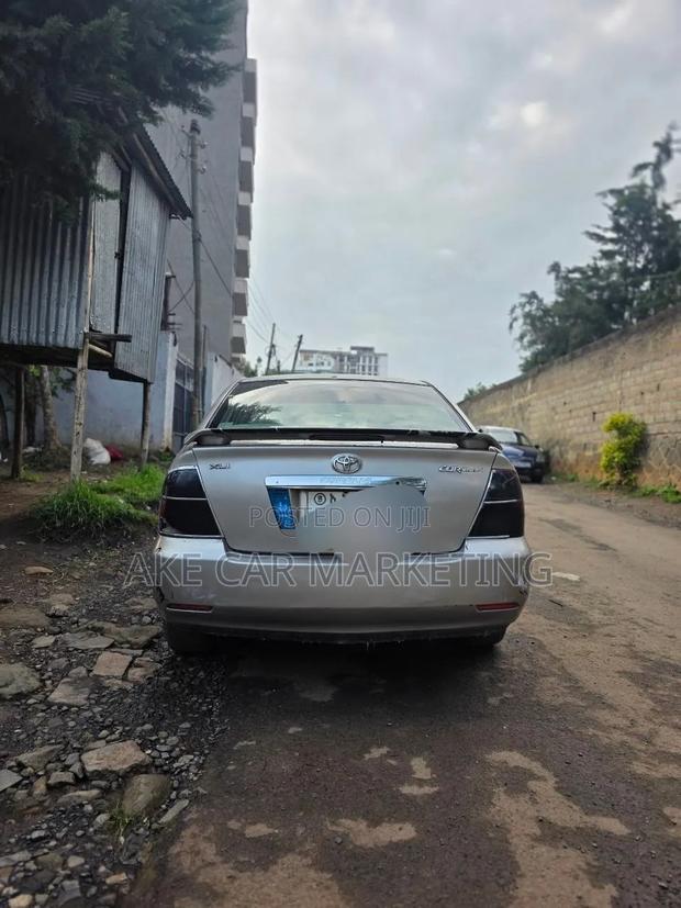 Toyota Corolla 1.4 C Limousine Luna 2005 Silver