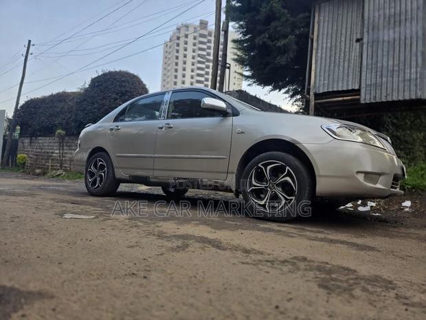 Toyota Corolla 1.4 C Limousine Luna 2005 Silver