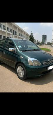 Toyota Vitz 2000 Green for sale