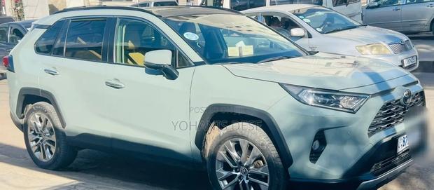 Toyota RAV4 2021