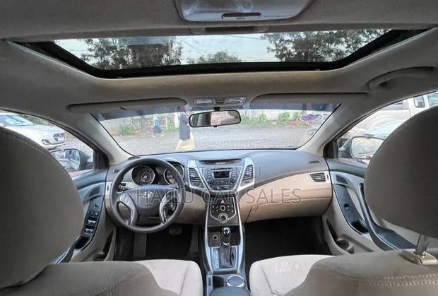 Hyundai Elantra 2015 Gray