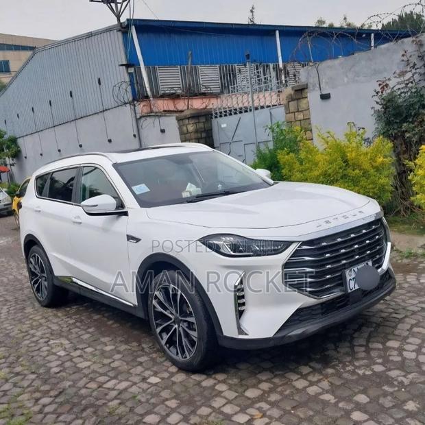Jetour X70 1.5 7-Seater FWD 2022 White