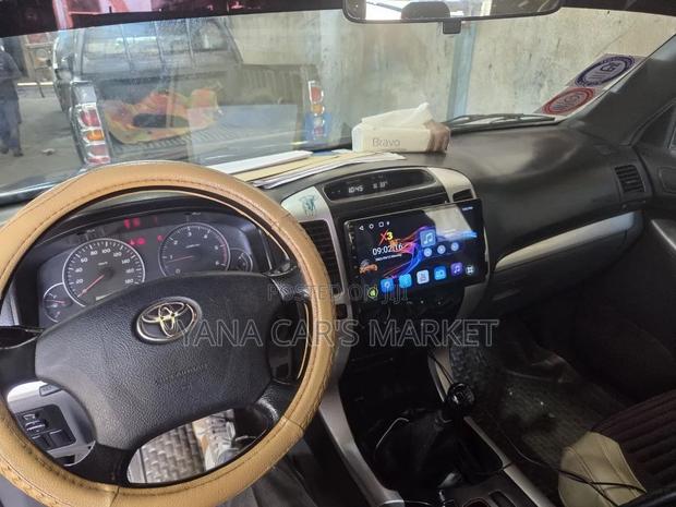 Toyota Land Cruiser Prado 2008 White