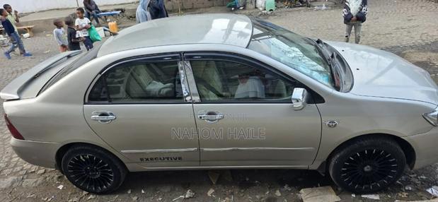 Toyota Corolla S 2007 Brown