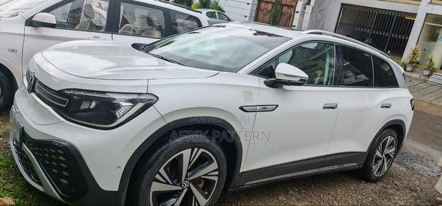 Volkswagen ID.6 Crozz 85 kWh AWD 2022 White