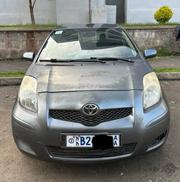 Toyota Yaris 2010 Gray for sale