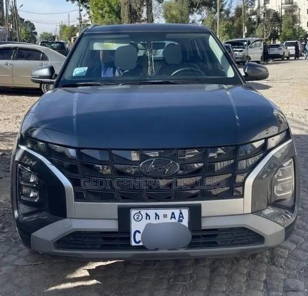 Hyundai Creta 2024 Gray