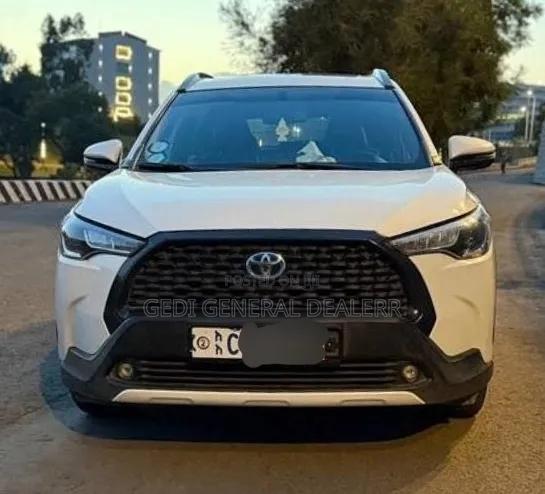 Toyota Corolla Cross 1.8 Hybrid FWD 2022 White