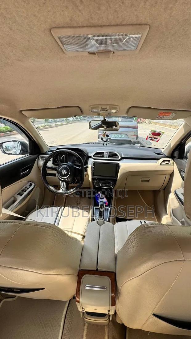 Suzuki Dzire 2022 Gray