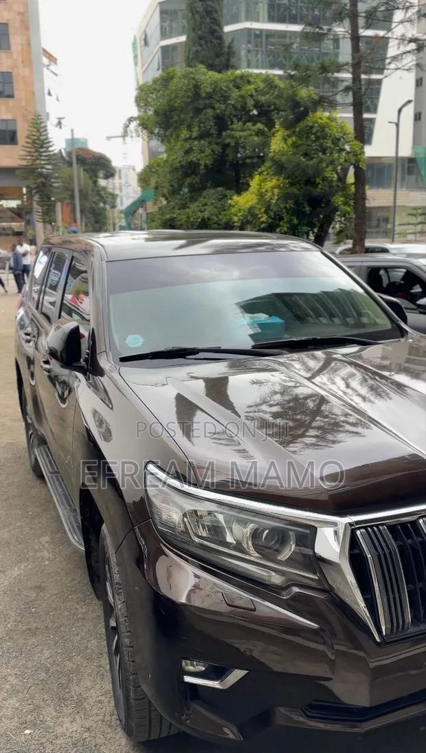 Toyota Land Cruiser 2018 Black