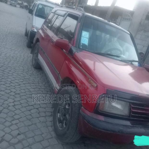 Suzuki Vitara 1992 Red