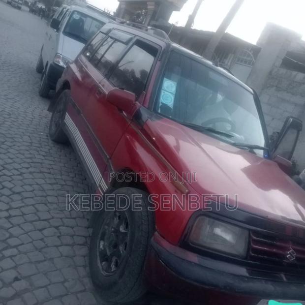 Suzuki Vitara 1992 Red