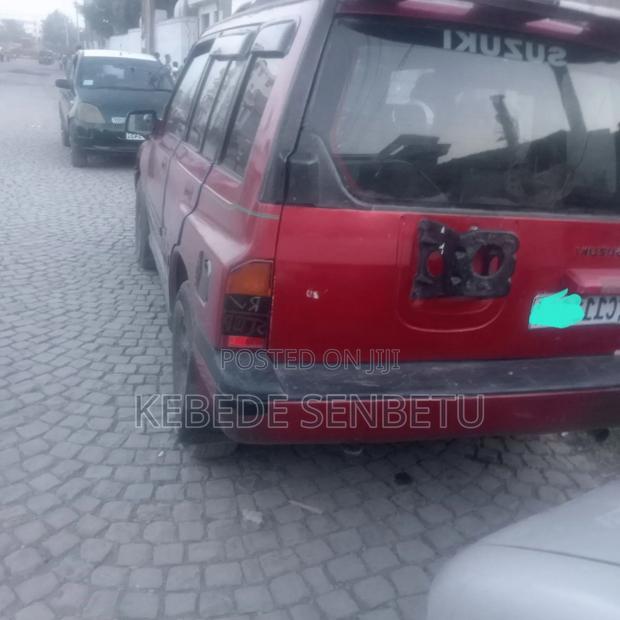 Suzuki Vitara 1992 Red