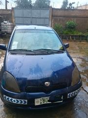 Toyota Vitz 2001 Blue for sale