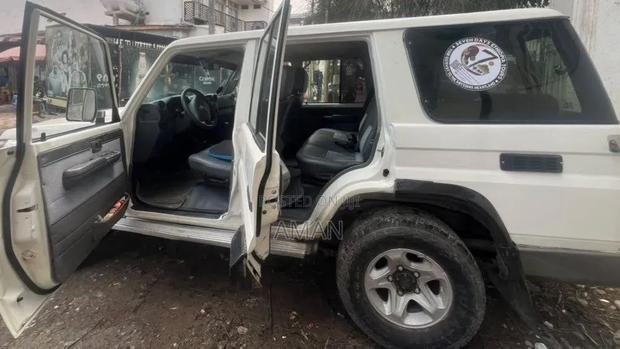 Toyota Land Cruiser 2017 White