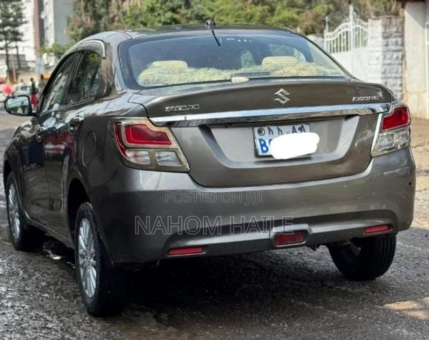 Suzuki Dzire 2021 Gray