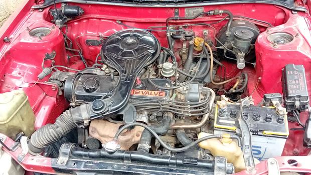 Toyota Corolla 1.3 Hatchback 1988 Red