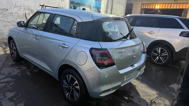 New Suzuki Swift 2025 Silver