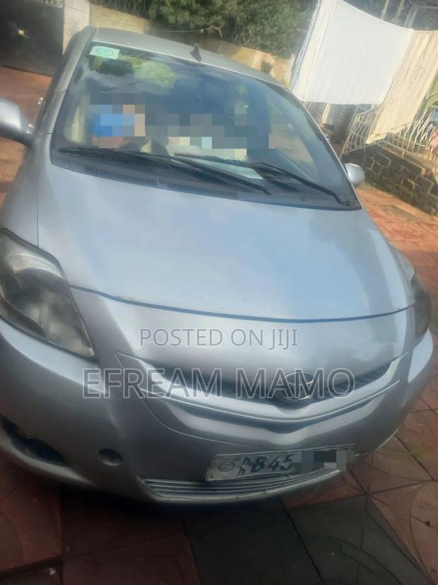 Toyota Yaris 2010