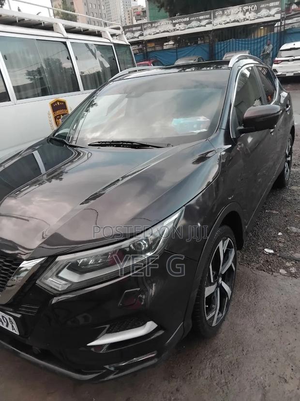 Nissan Qashqai 2017 Black