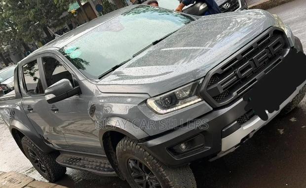 Ford Ranger Wildtrak 2023 Silver