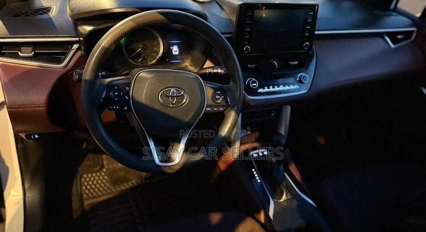 Toyota Corolla Cross 2022 White