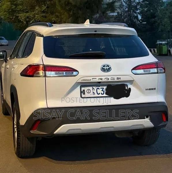 Toyota Corolla Cross 2022 White