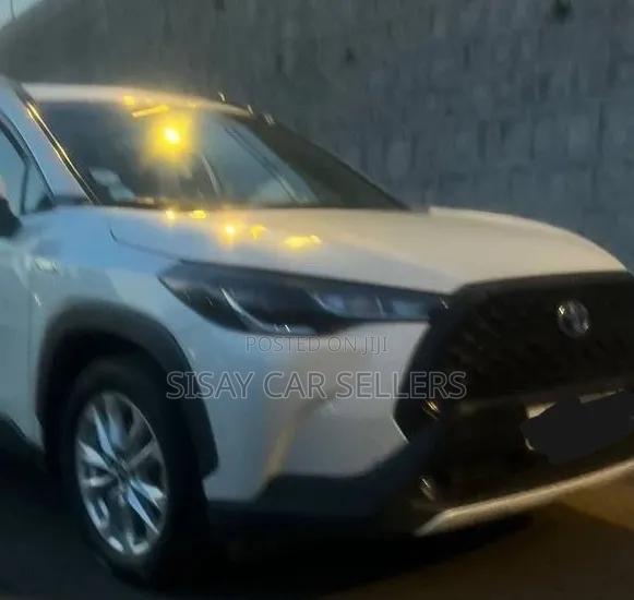 Toyota Corolla Cross 2022 White