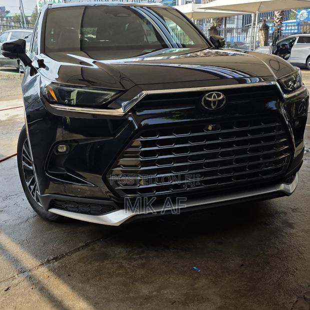 New Toyota Grand Highlander Hybrid MAX Platinum AWD 2026 Black