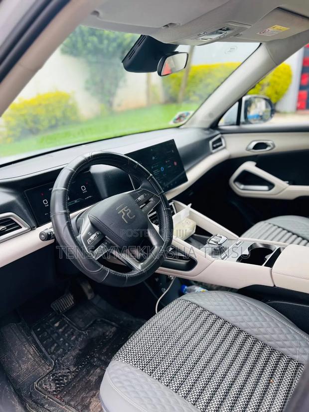 New BYD Yuan Up 2024
