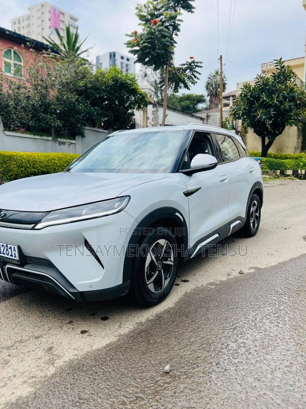 New BYD Yuan Up 2024