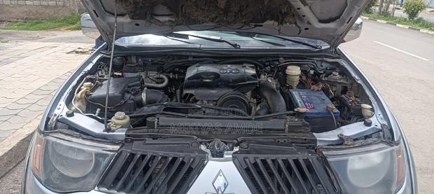Mitsubishi L200 2008 Silver