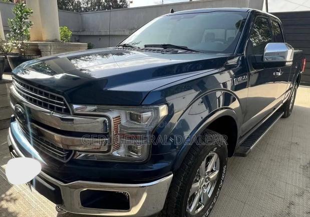 Ford F-150 2020 Blue