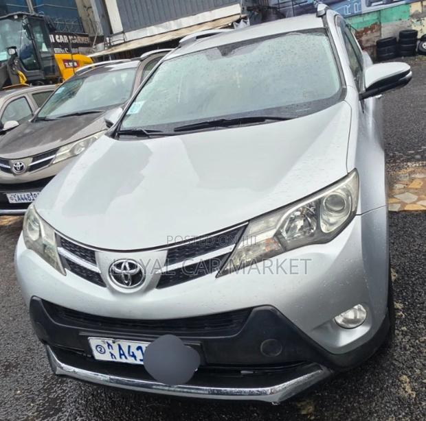 Toyota RAV4 2015 Silver