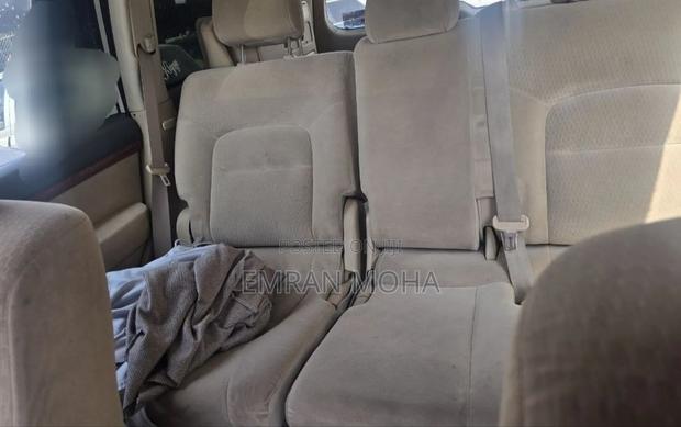 Toyota Land Cruiser 2012 White