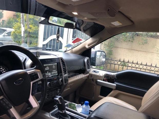 Ford F-150 2017 Brown
