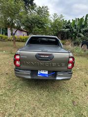 Toyota Hilux 2022 Gray for sale