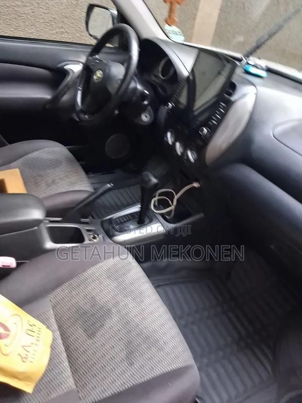Toyota RAV4 2005 Silver