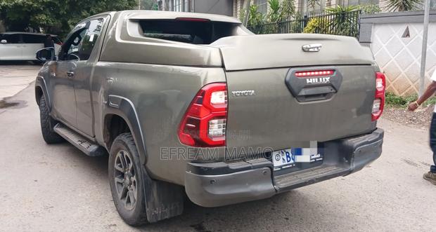 Toyota Hilux 2022