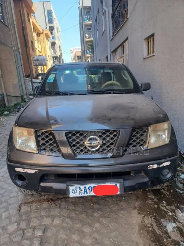 Nissan Navara 2008 Black