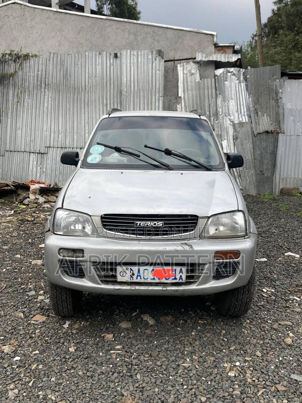 Daihatsu Terios 1999 Silver