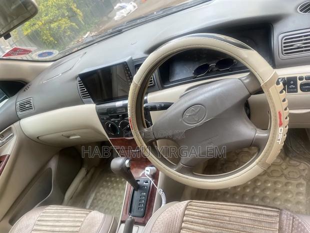 Toyota Corolla 2007 Gold