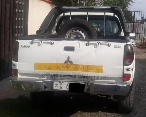 Mitsubishi L200 Double Cab 2.5 136hp 4WD 2008 White