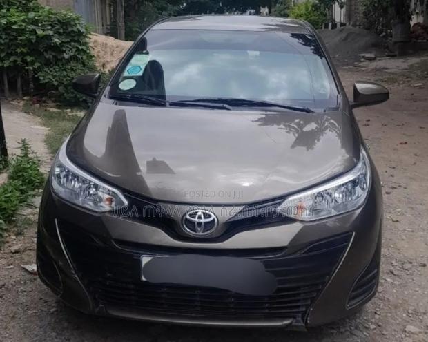 Toyota Yaris 2020 Teal