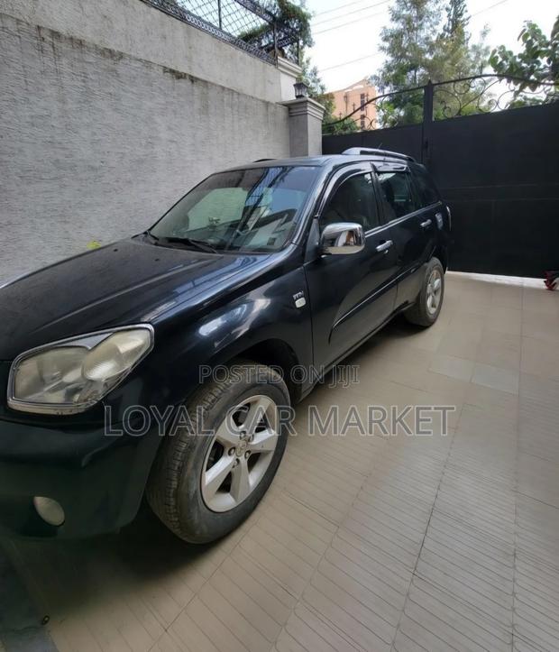 Toyota RAV4 2005 Black