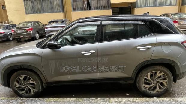 Hyundai Creta 2023 Gray