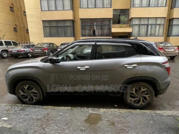 Hyundai Creta 2023 Gray