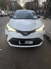 Toyota C-HR 2022 White for sale